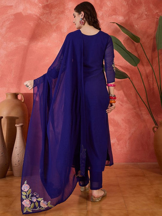Women Embroidered Straight Kurta with Pants & Dupatta Set | XL