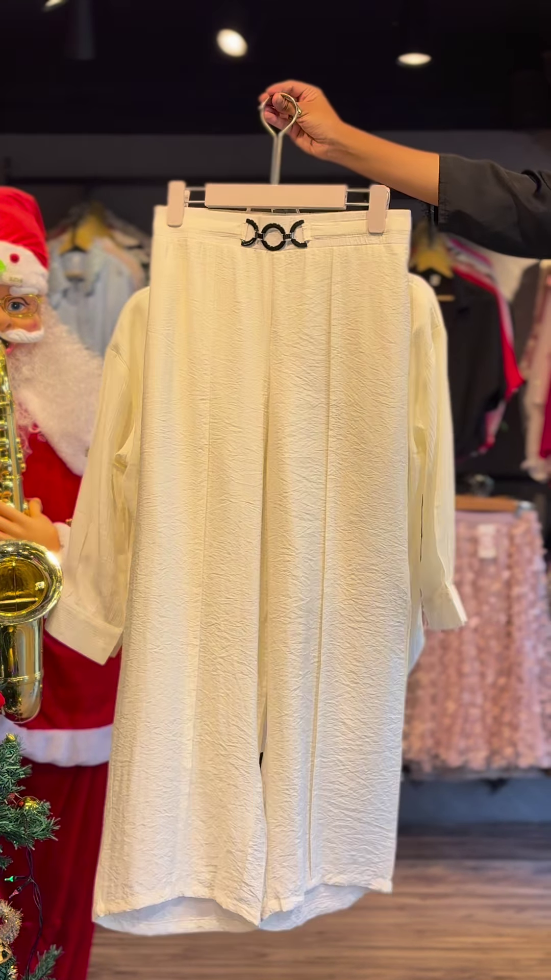 Modern Cream Textured Three-Piece Coordinate Set for Women