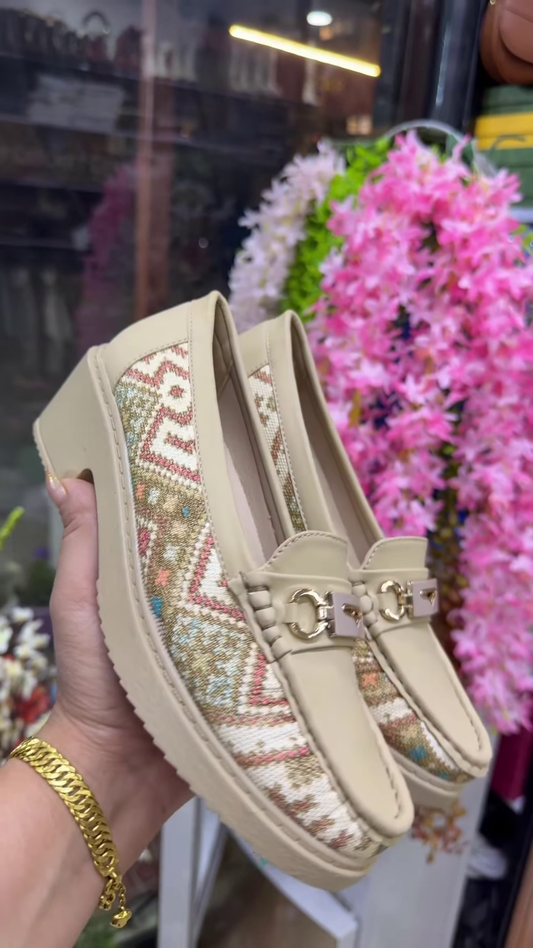 Elegant Beige Loafers with Traditional Patterned Fabric Inserts